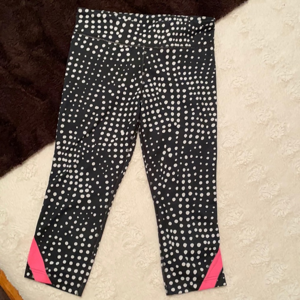 Under Armour workout capris